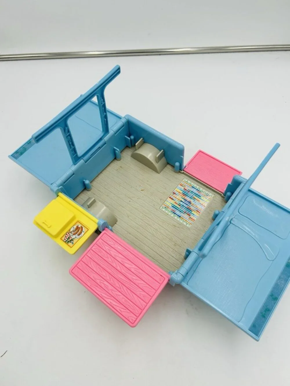 Vintage 1997 Fisher Price Loving Family Minivan Pop Up Camper Car and People Lot